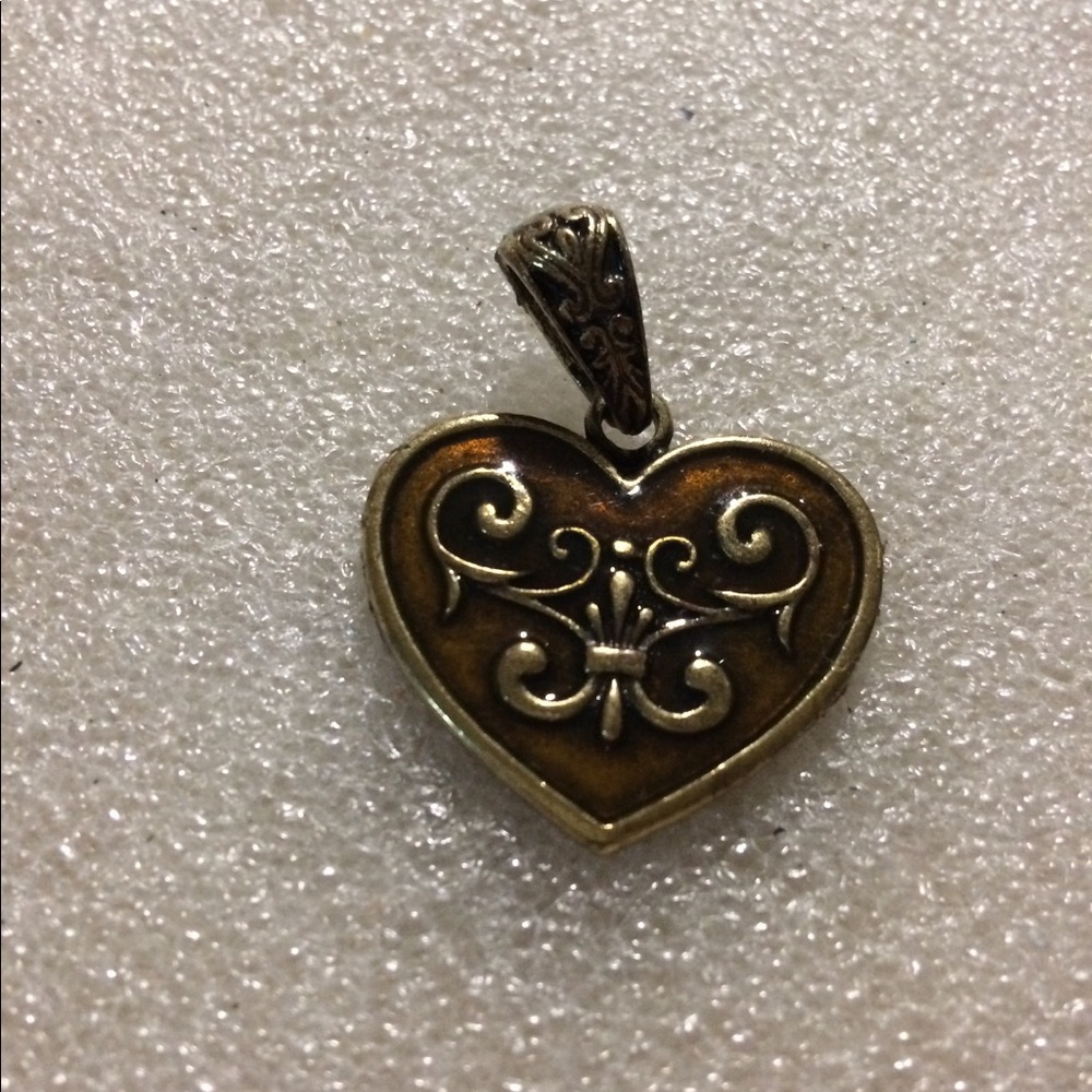 Vintage enamel heart pendent